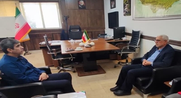 نشست صمیمی معاون توسعه مدیریت و منابع استانداری با رئیس بنیاد نخبگان استان مازندران 